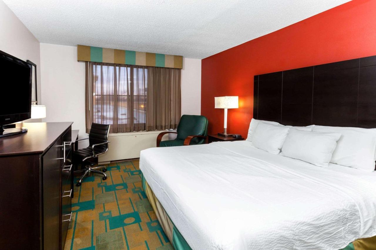 La Quinta By Wyndham Milwaukee Bayshore Area Glendale Eksteriør bilde